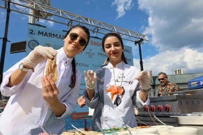 Marmaris&rsquo;te denizin t&uuml;m renkleri festivalde buluştu
