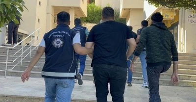Marmaris&rsquo;te ka&ccedil;ak g&ouml;&ccedil;men operasyonu: 4 tutuklama