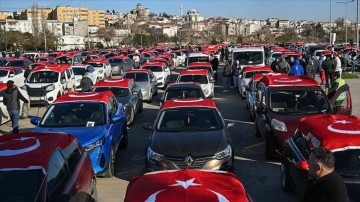 Martı &ccedil;alışanları ve s&uuml;r&uuml;c&uuml;leri Yenikapı'da ter&ouml;r&uuml; lanetledi