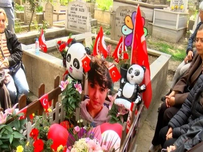Mattia Ahmet Minguzzi doğum g&uuml;n&uuml;nde mezarı başında anıldı