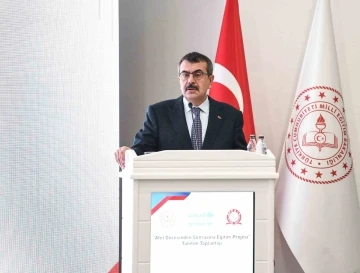 MEB&rsquo;den &lsquo;Afet &ouml;ncesinden sonrasına eğitim&rsquo; projesi
