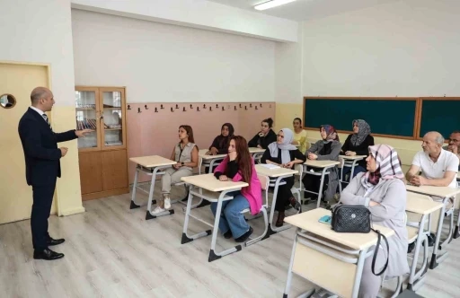 MEB, ebeveynlere "Maarif Modeli" okulları a&ccedil;ıyor
