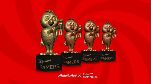 MediaMarkt&rsquo;a d&ouml;rt &ouml;d&uuml;l birden
