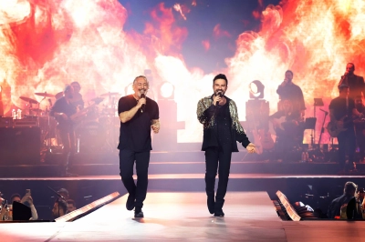Megastar Tarkan ve Cem Yılmaz&rsquo;dan Efsane D&uuml;et