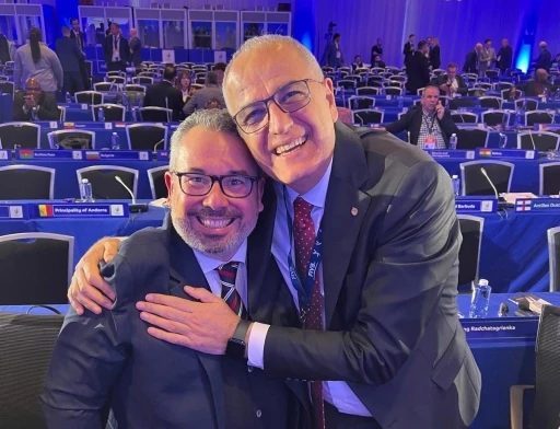 Mehmet Akif &Uuml;st&uuml;ndağ, Uluslararası Voleybol Federasyonu Konsey Başkanı oldu
