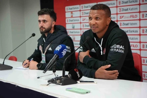 Mehmet Aurelio: &ldquo;Kupada galibiyet, ligde &ccedil;ıkış hedefliyoruz"
