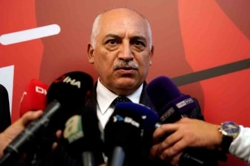 Mehmet B&uuml;y&uuml;kekşi: &ldquo;Milli Futbol Takımımızın tarih yazdığı organizasyonda bu ceza asla kabul edilemez&rdquo;
