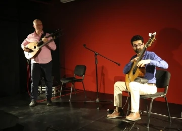 MEM Sahne&rsquo;de m&uuml;zik ziyafeti
