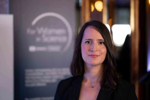 Meme kanserinin metastazlarını modelledi, &lsquo;Bilim Kadınları İ&ccedil;in&rsquo; programından &ouml;d&uuml;l aldı
