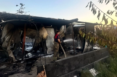 Menderes&rsquo;teki Yangın Kontrol Altına Alındı
