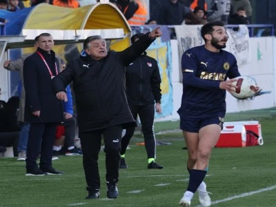 Menemen FK'ya Yılmaz Vural'dan yasak