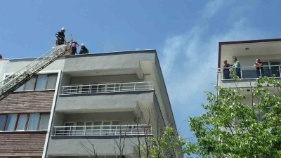 Menteşe&rsquo;de bacadan &ccedil;ıkan yangın paniğe neden oldu
