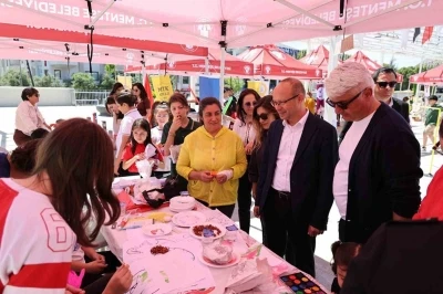 Menteşe&rsquo;de "Aynı G&uuml;neşin Altında" buluştular
