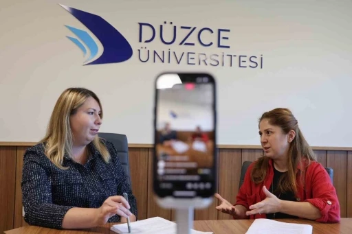 Merak edilen y&ouml;nleri ile lisans&uuml;st&uuml; eğitim anlatıldı
