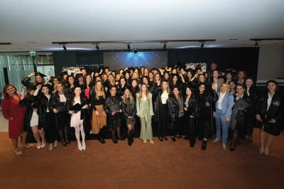 Mercedes-Benz "She&rsquo;s Mentoring" Programında Geleceğin Kadın Liderlerine Destek S&uuml;r&uuml;yor