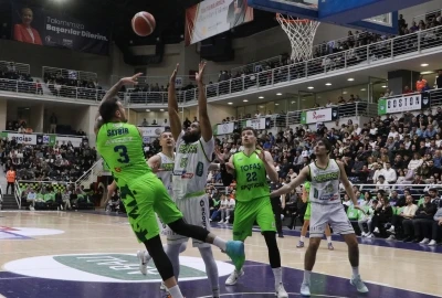 Merkezefendi Belediyesi Basket &ndash; Tofaş: 78-72