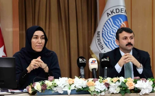 Mersin&rsquo;de DEM Partili Akdeniz Belediye Başkanı ve 4 meclis &uuml;yesi tutuklandı
