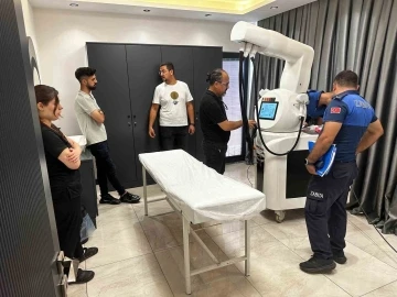 Mersin&rsquo;de g&uuml;zellik merkezleri denetlendi
