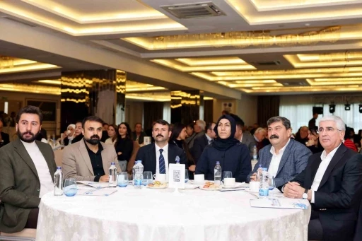 Mersin&rsquo;de &rsquo;İklim krizi, kirlilik ve biyo&ccedil;eşitlilik &ccedil;alıştayı&rsquo; sona erdi
