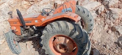 Mersin&rsquo;de trakt&ouml;rler &ccedil;arpıştı: 1 &ouml;l&uuml;, 2 yaralı