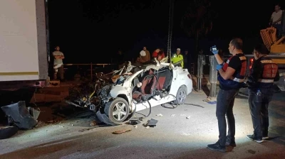 Mersin&rsquo;deki feci kazada &ouml;lenlerin kimlikleri belirlendi
