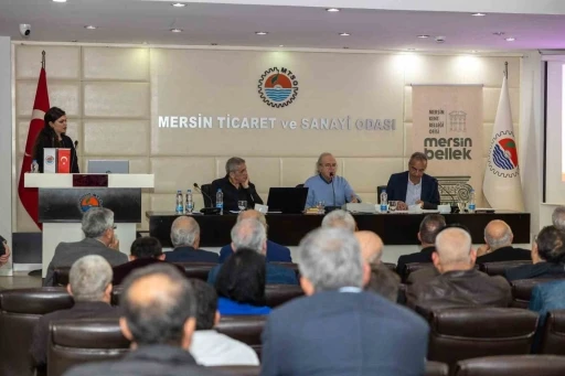 Mersin ekonomisinin d&uuml;n&uuml;, bug&uuml;n&uuml; ve geleceği konuşuldu
