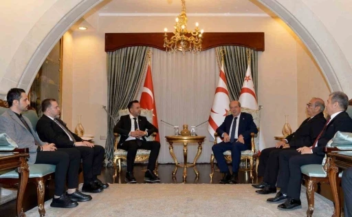 Mersin GİAD y&ouml;netimi Cumhurbaşkanı Ersin Tatar ile g&ouml;r&uuml;şt&uuml;
