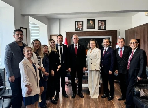 Mersin GİAD y&ouml;netimi, KKTC&rsquo;li bakanlarla ekonomik yatırımları g&ouml;r&uuml;şt&uuml;
