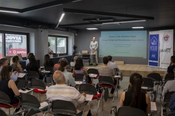 Mersin Yeşil D&ouml;n&uuml;ş&uuml;m Merkezi ilk eğitim faaliyetini ger&ccedil;ekleştirdi
