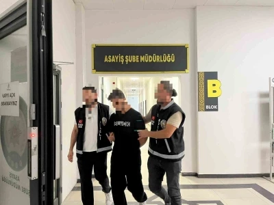 Mesai arkadaşını kesici aletle yaralayan iş&ccedil;i tutuklandı