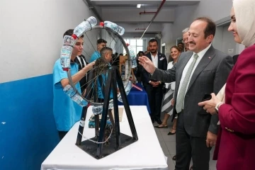 Meslek lisesi &ouml;ğrencileri projelerini sergiledi
