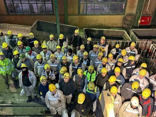 Metan gazı p&uuml;sk&uuml;rmesinde &ouml;len 8 maden iş&ccedil;isi 12. yılda anıldı
