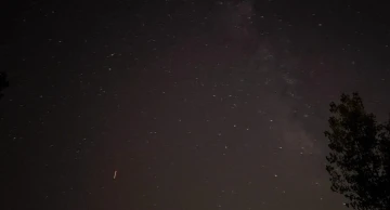 Meteor yağmurunu cep telefonu ile g&ouml;r&uuml;nt&uuml;ledi
