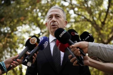 Metin &Ouml;zt&uuml;rk: "Hedefimiz 25. şampiyonluk"
