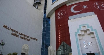 MHP 55 il&ccedil;e belediye başkan adayını daha a&ccedil;ıkladı
