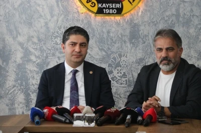 MHP'li &Ouml;zdemir: Anayasa'nın ilk 4 maddesi kırmızı &ccedil;izgimizdir