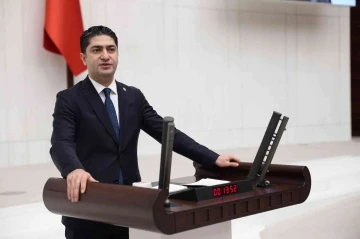 MHP&rsquo;li &Ouml;zdemir, engelli &ouml;ğrenciler i&ccedil;in geri &ouml;demesiz eğitim bursu kanun teklifi verdi
