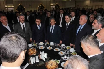 MHP&rsquo;li &Ouml;zdemir: "Kayseri Cumhur İttifakı&rsquo;nın medarı iftiharıdır"
