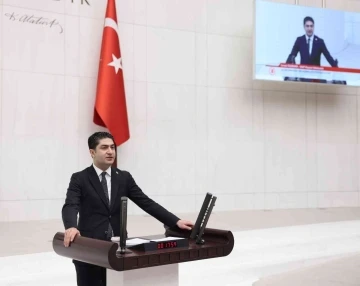 MHP&rsquo;li &Ouml;zdemir: "Suriye&rsquo;nin geleceğine okyanus &ouml;tesinden gelenler değil, b&ouml;lgenin sahipleri karar verir"
