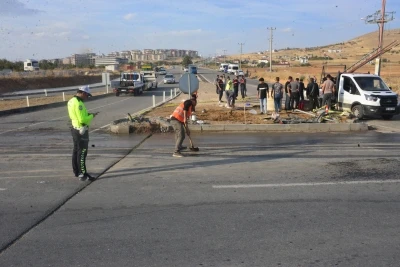 MHP Milletvekili Karako&ccedil;'un yaralandığı kazada 1 kişi yaşamını yitirdi, 7 kişi yaralı