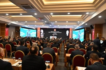 MHP se&ccedil;im &ccedil;alışmaları g&uuml;ndemiyle kampa girdi