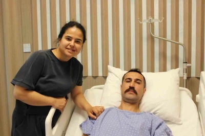 Mide kanaması ge&ccedil;irdiğini d&uuml;ş&uuml;nd&uuml;, kolon kanseri &ccedil;ıktı
