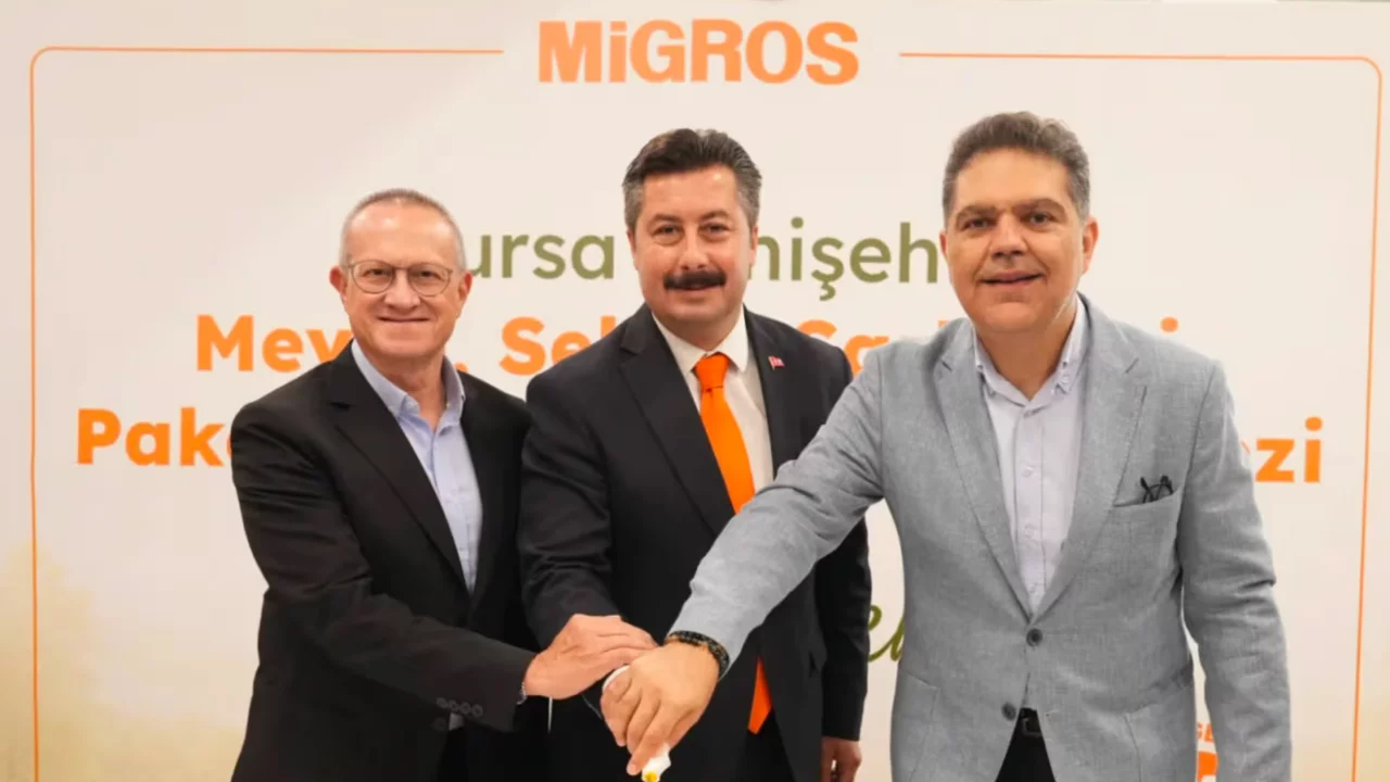 Migros'un Yenişehir'deki dev tesisi hizmete a&ccedil;ıldı