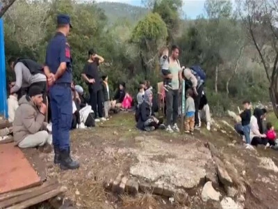 Milas&rsquo;ta 74 ka&ccedil;ak g&ouml;&ccedil;men yakalandı