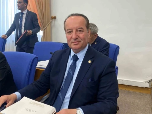 Milletvekili Akay, Karab&uuml;k&rsquo;&uuml;n sorunlarını Bakan Bak&rsquo;a iletti
