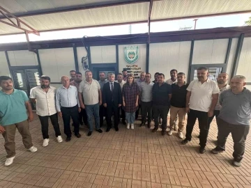 Milletvekili &Ouml;lmeztoprak, minib&uuml;s&ccedil;&uuml; esnafının taleplerini dinledi

