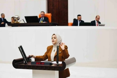 Milletvekili &Uuml;n; "Borcun faizi i&ccedil;in bor&ccedil;lanan iktidar su&ccedil;u emekliye y&uuml;kl&uuml;yor"
