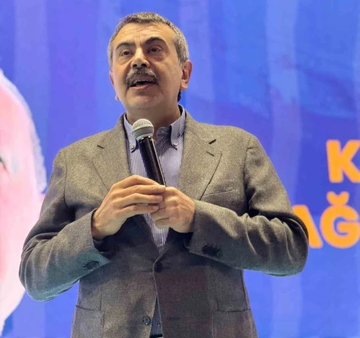 Milli Eğitim Bakanı Tekin: "T&uuml;rkiye 20 yılda &ccedil;ağ atlayacak icraatların altına imza attı"
