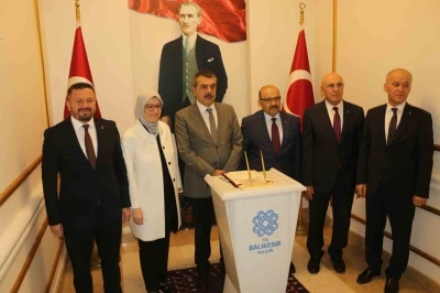 Milli Eğitim Bakanı Yusuf Tekin&rsquo;den &rsquo;Ter&ouml;rs&uuml;z T&uuml;rkiye&rsquo; değerlendirmesi
