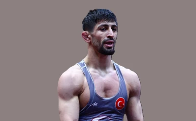 Milli g&uuml;reş&ccedil;i Kerem Kamal, Avrupa Şampiyonası'nda bronz madalya kazandı 
